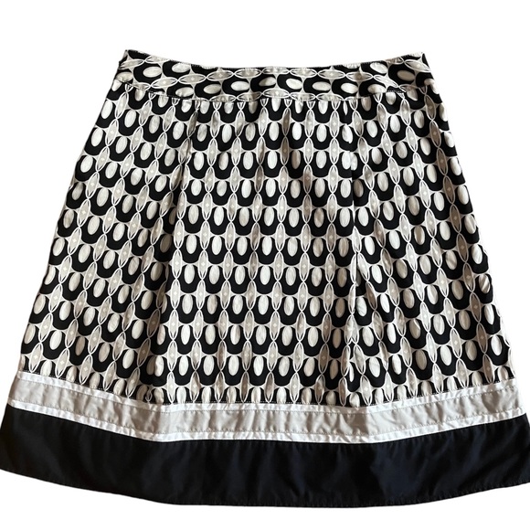 Ann Taylor women’s skirt size 12 - Picture 2 of 7